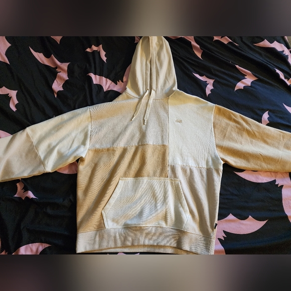 Small men's tan patch Vans hoodie - Picture 2 of 5